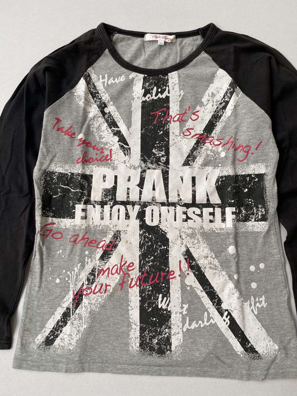 Japanese Brand × Vintage Vintage Petit Berry Poem Rock Longsleeve Tshirt Size US XS / EU 42 / 0 - 2 Thumbnail