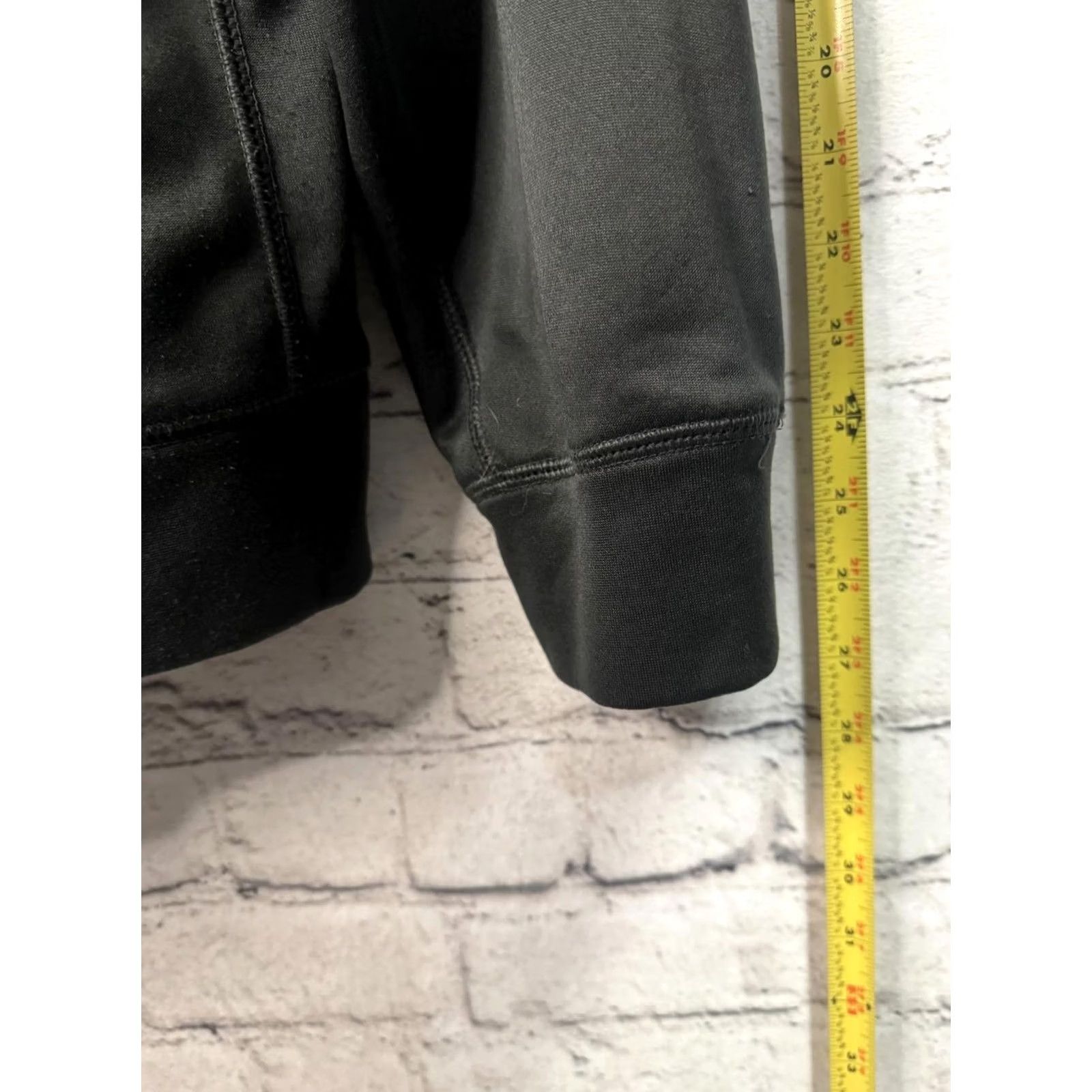 Nike Nike Warriors Therma-Fit Hoodie Sweatshirt Small Mens Black Crew Neck Long Sleeve Pullover Kangaroo Pocket Athletic Casual Size US S / EU 44-46 / 1 - 5 Thumbnail