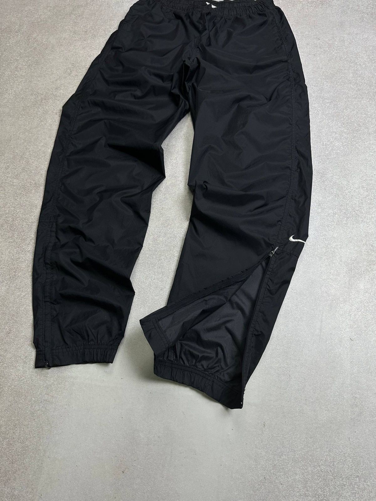 Nike × Skepta Vintage Nike TN Skepta Y2K Nylon Track Pants S Baggy Size US 31 - 5 Thumbnail