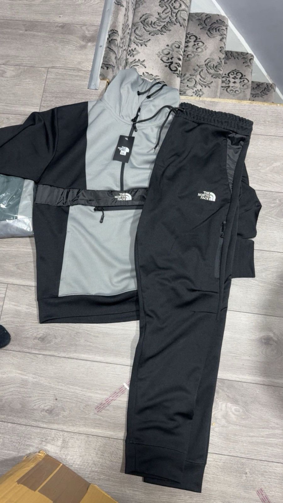 The North Face North face tracksuits Size US 31 - 2 Thumbnail