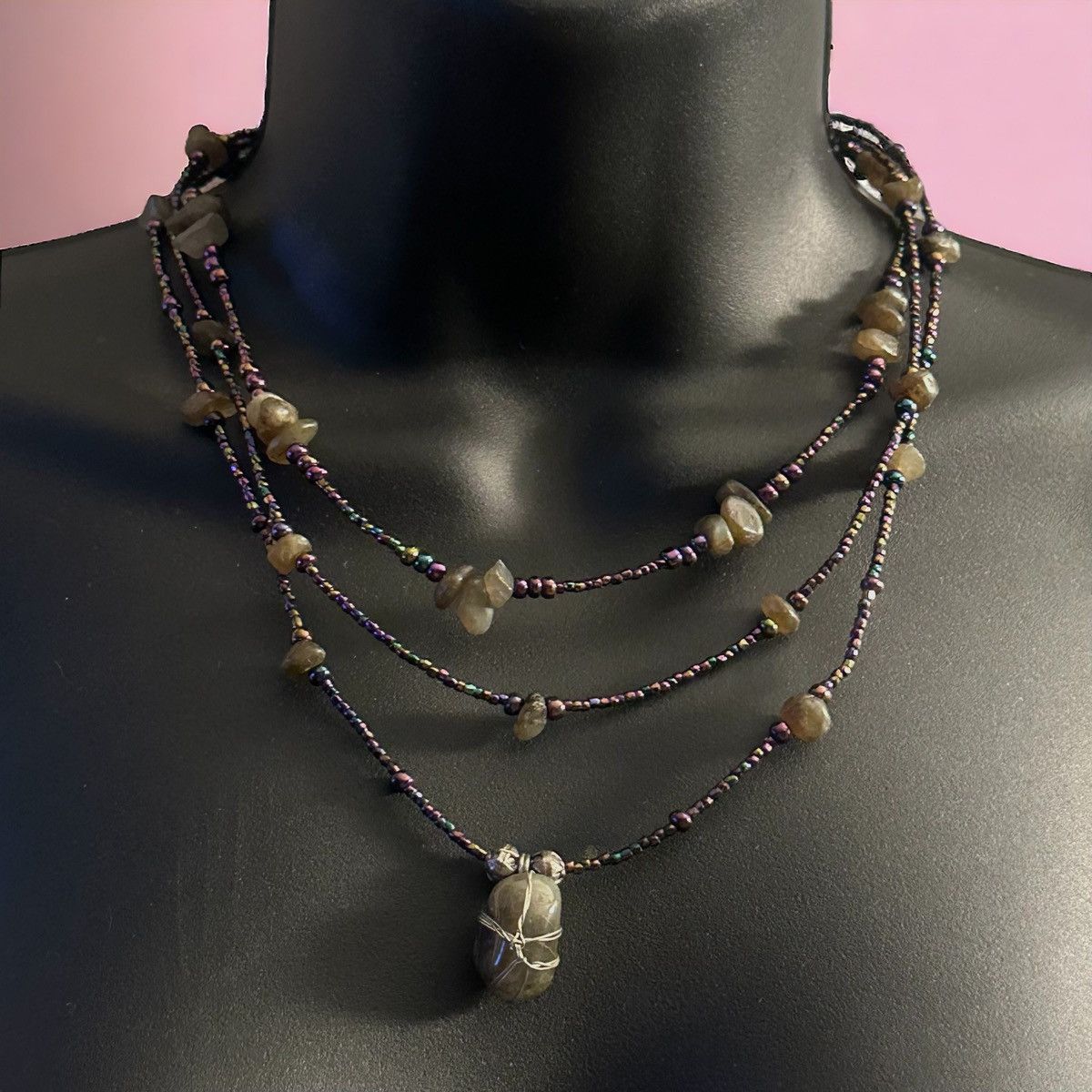 Other Multi strand purple iridescent and olive agate bead necklace Size ONE SIZE - 1 Thumbnail