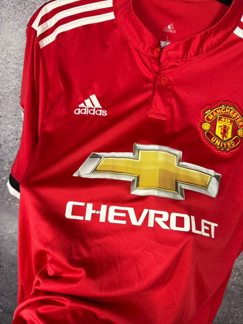 Vintage MATA Manchester United 2017/18 Fan Soccer Jersey Medium Size US M / EU 48-50 / 2 - 8 Thumbnail