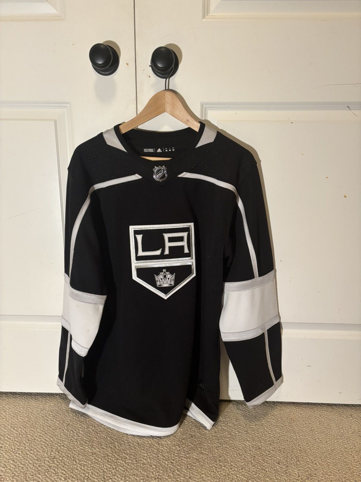 NHL Los Angeles Kings home jersey Size US L / EU 52-54 / 3 - 1 Thumbnail