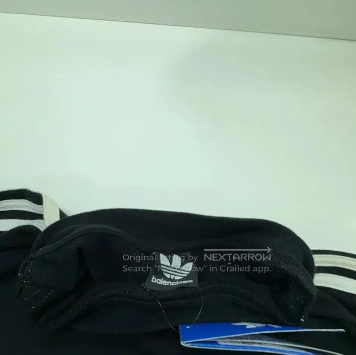 Balenciaga Balenciaga x adidas Originals Black Logo T-Shirt. Size US M / EU 48-50 / 2 - 6 Thumbnail