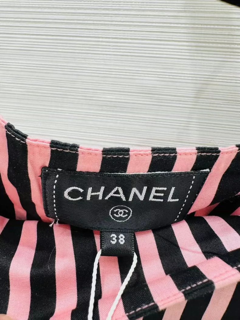 Chanel Chanel Full diamond cc logo striped skirt Size 25" / US 0 / IT 36 - 3 Thumbnail