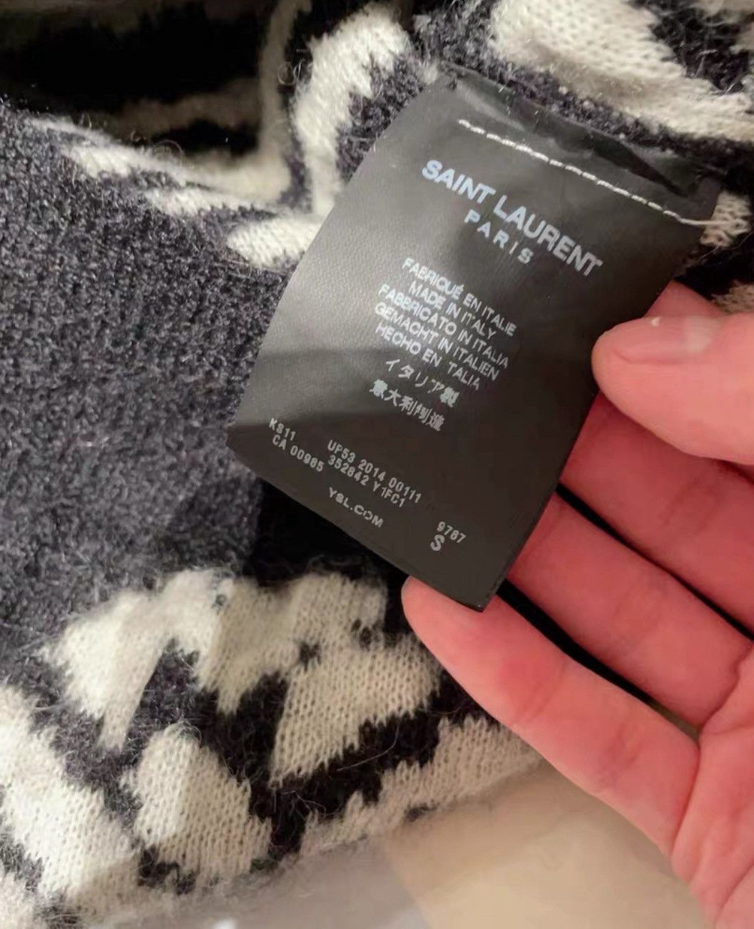 Saint Laurent Paris Saint Laurent Black and white color-block striped knit swea Size US S / EU 44-46 / 1 - 4 Thumbnail