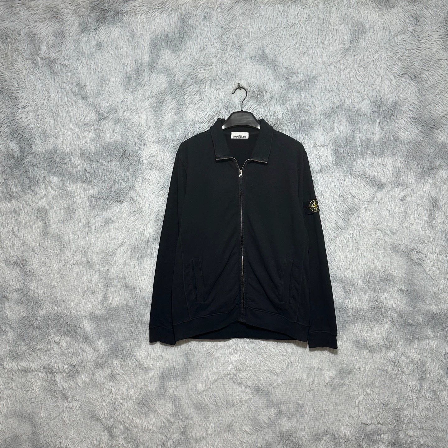 Stone Island stone island black zip-up hoodie XL Size US XL / EU 56 / 4 - 1 Thumbnail