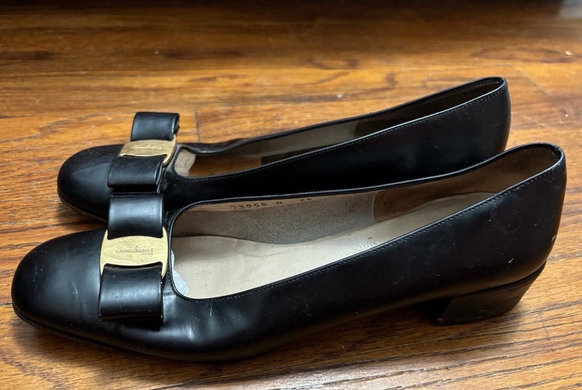Salvatore Ferragamo Salvatore Ferragamo Flat Bow Leather Shoes 8 Size US 8 / IT 38 - 5 Thumbnail