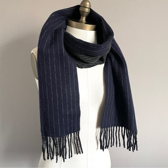 POLO selling Ralph Lauren Gray & Black Pinstripe Virgin Wool Scarf