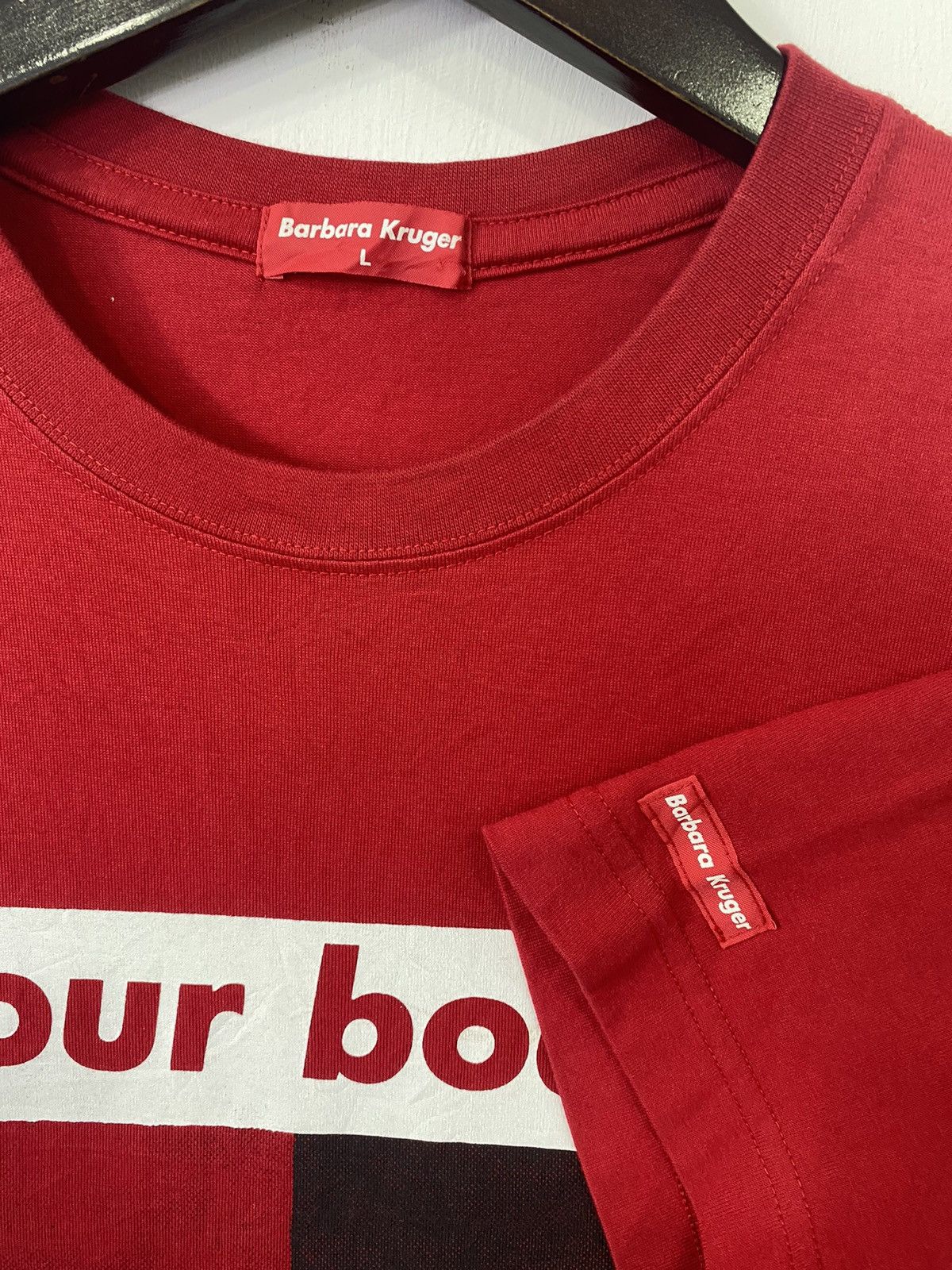 Barbara Kruger 💥BARBARA KRUGER your body is a battleground tee shirt Size US L / EU 52-54 / 3 - 3 Thumbnail