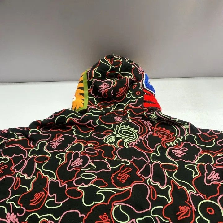 Bape BAPE Red Camo Zip-Up Jacket Unisex Size US XXL / EU 58 / 5 - 7 Thumbnail