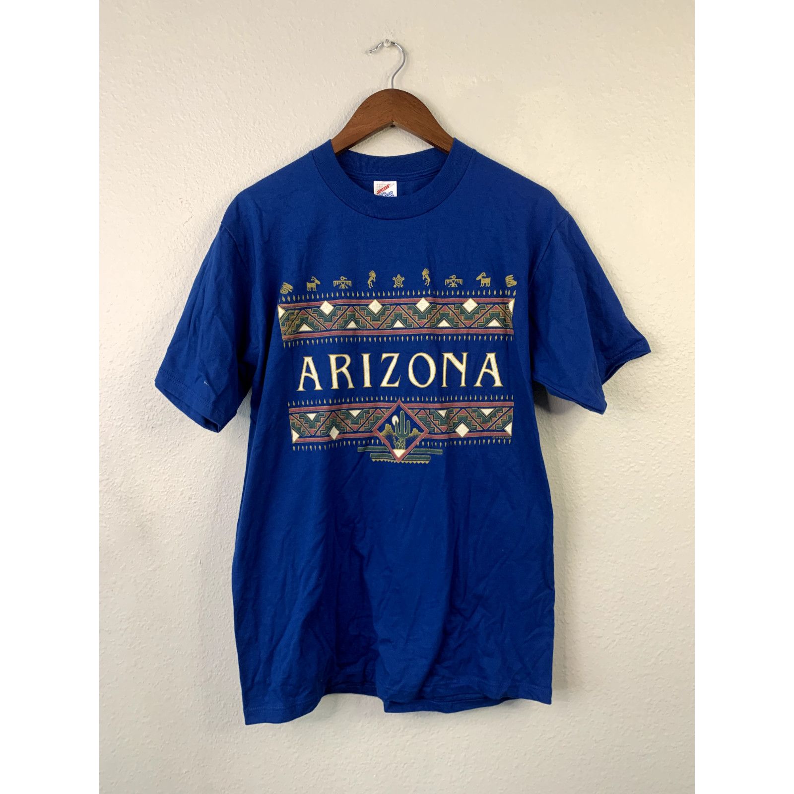 Jerzees Vintage Arizona Tribal Shirt AZ Art Graphic Tee 1993 L Size US L / EU 52-54 / 3 - 1 Thumbnail
