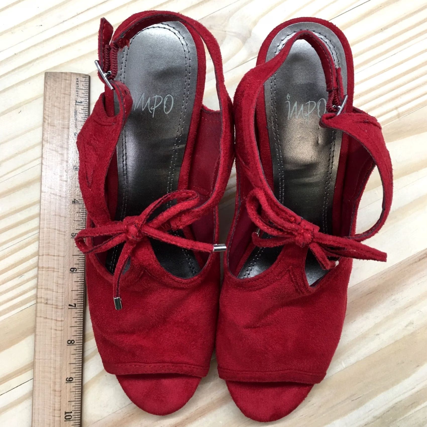 Vintage Impo Sandals Womens 10 M Titan Ankle Straps Pumps Red Suede Heels Casual Size US 10 / IT 40 - 7 Thumbnail