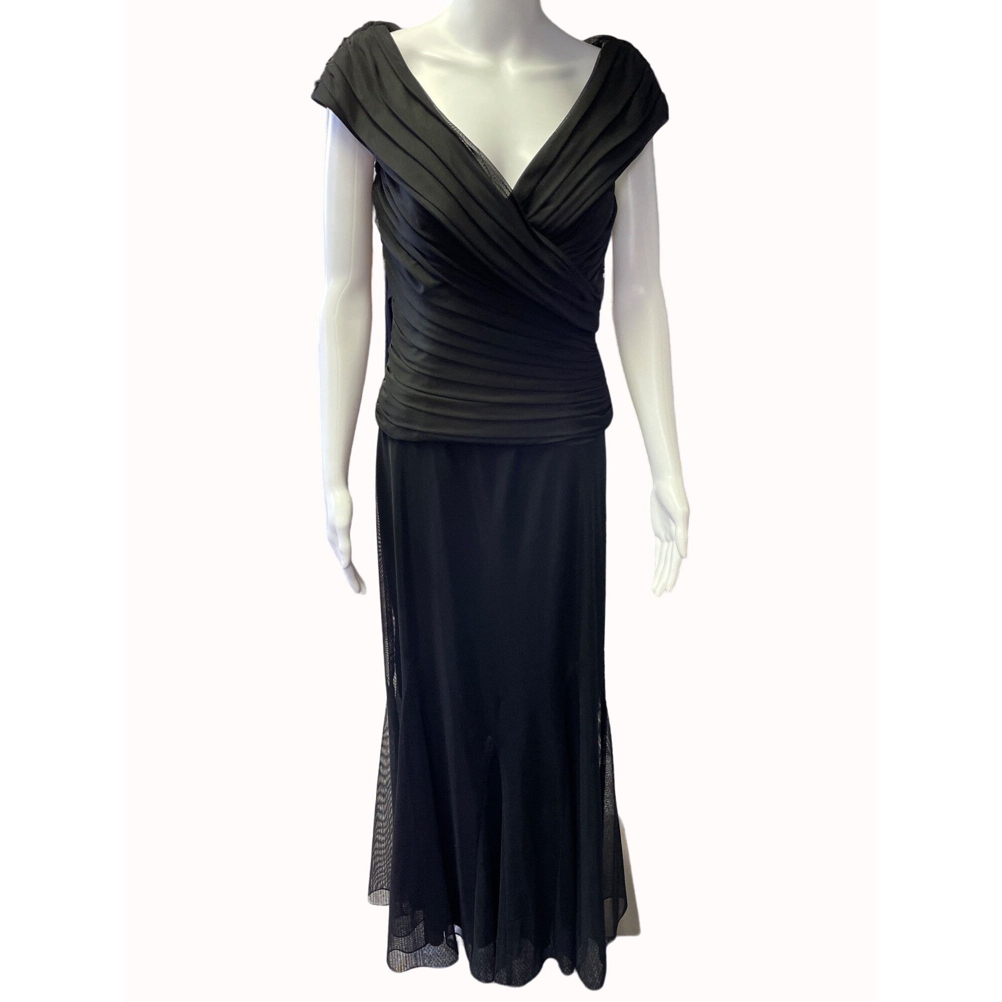 Other Alex Women's Black Evening Gown off the Shoulder/Dress/Maxi Size M / US 6-8 / IT 42-44 - 1 Thumbnail