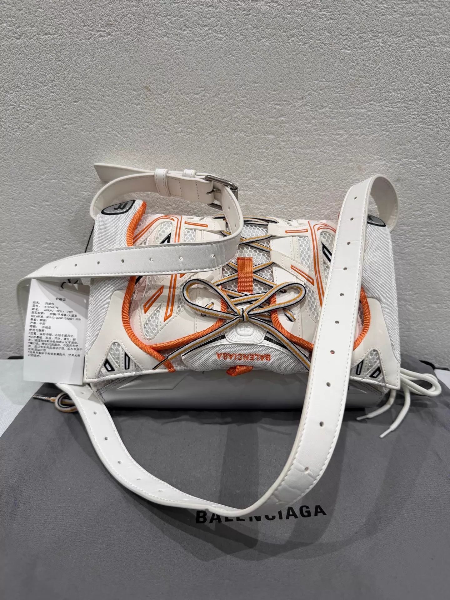 Balenciaga Balenciaga Deconstructed Trainer Crossbody NWT dustbag Size ONE SIZE - 8 Thumbnail