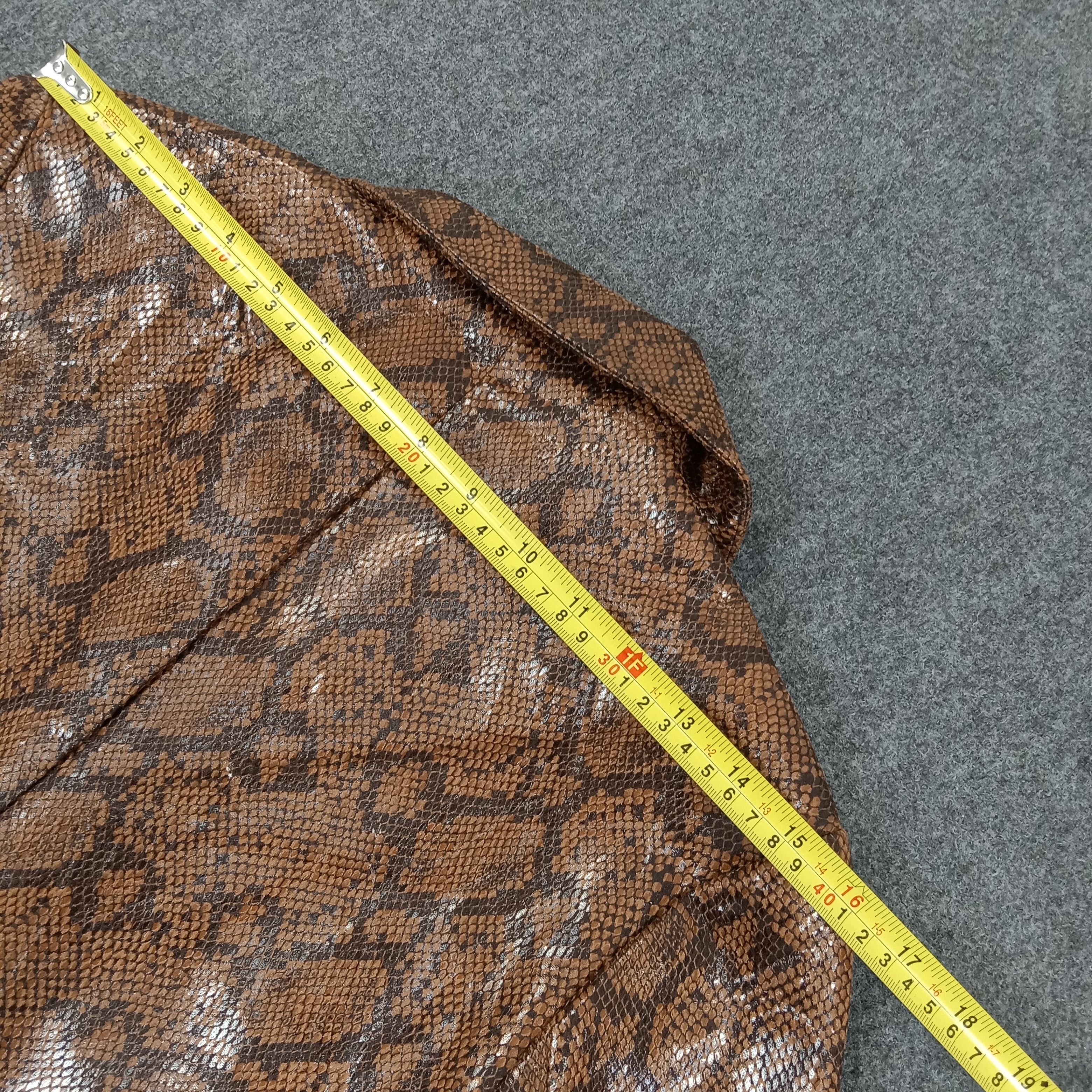 Japanese Brand × Leather × Vintage Limi Japanese Brand Snake Design Blazer C231N4 Size US S / EU 44-46 / 1 - 5 Thumbnail
