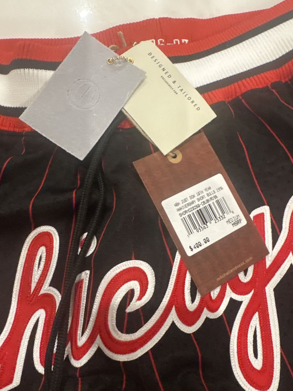 Just Don × Mitchell & Ness NBA JUST DON 10TH YEAR ANNIVERSARY SHORTS BULLS 1996 Size US 30 / EU 46 - 11 Thumbnail