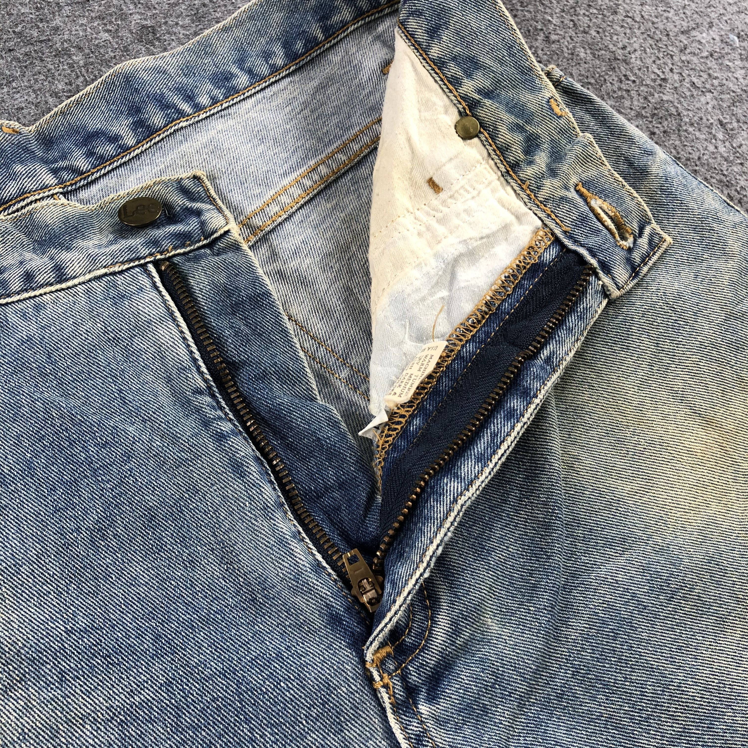 Lee Vintage Blue Wash Lee Jeans-J1539 Size US 31 - 8 Thumbnail