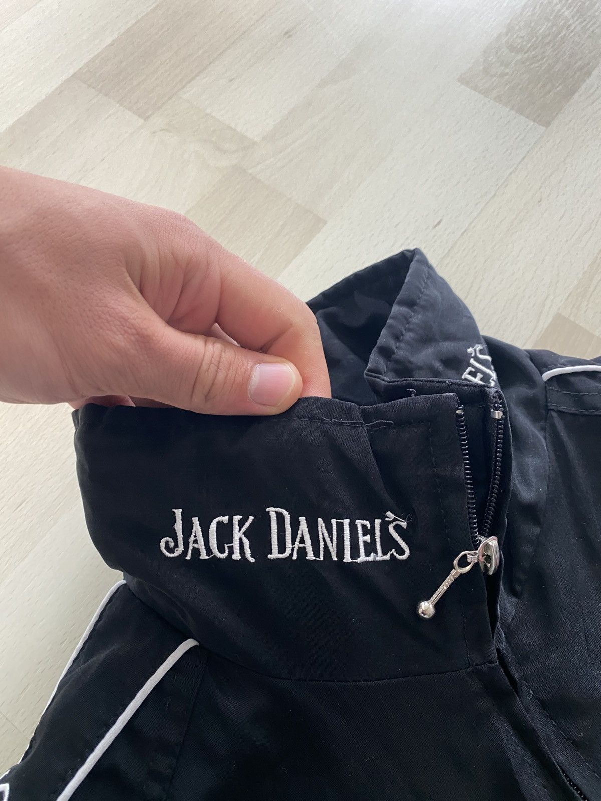 Formula 1 Jack Daniels Racing Embroided Logo Bomber Jacket Size US XL / EU 56 / 4 - 5 Thumbnail