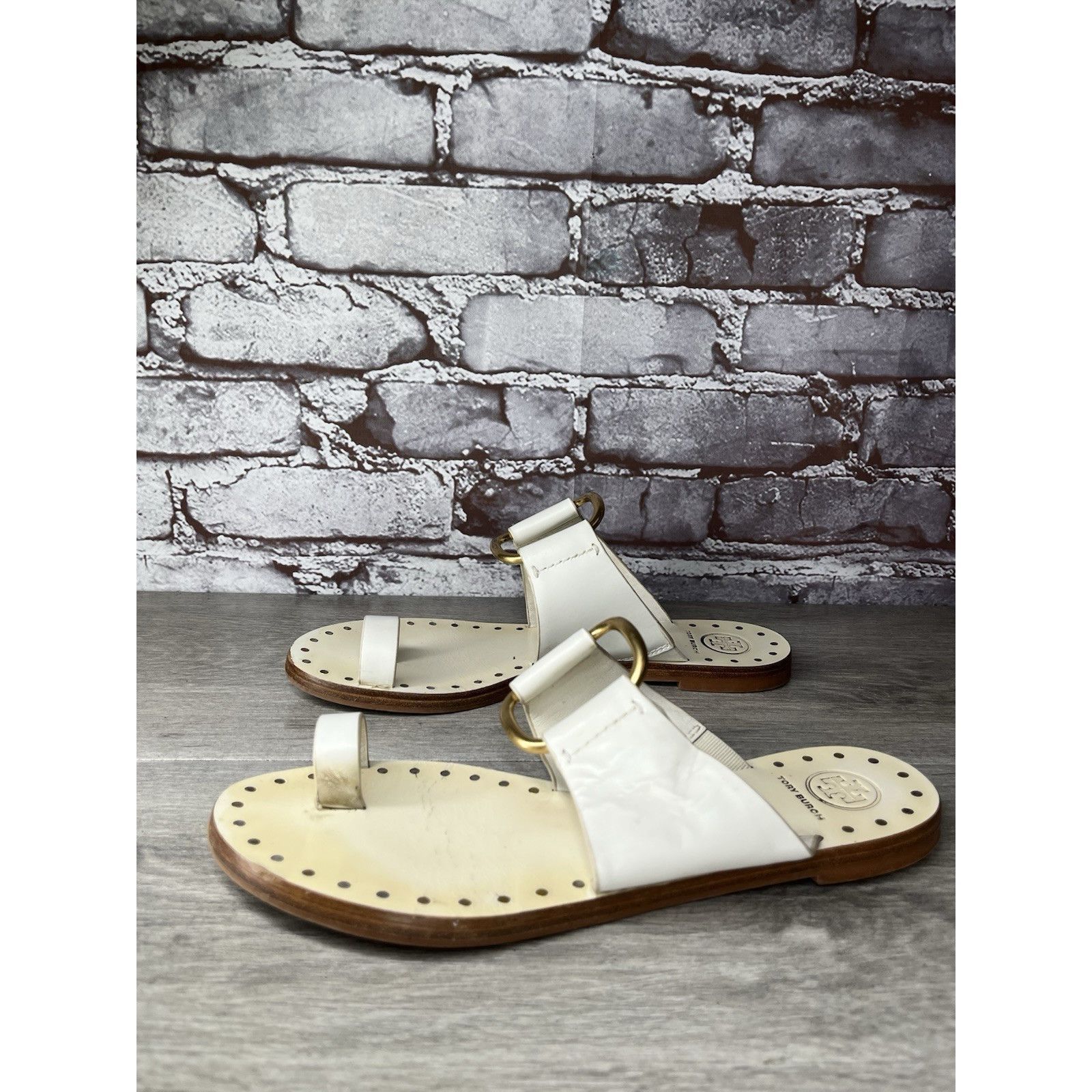 Tory Burch Tory Burch Ravello Studded White Leather Gold Rings Toe Post Size US 8 / IT 38 - 9 Thumbnail