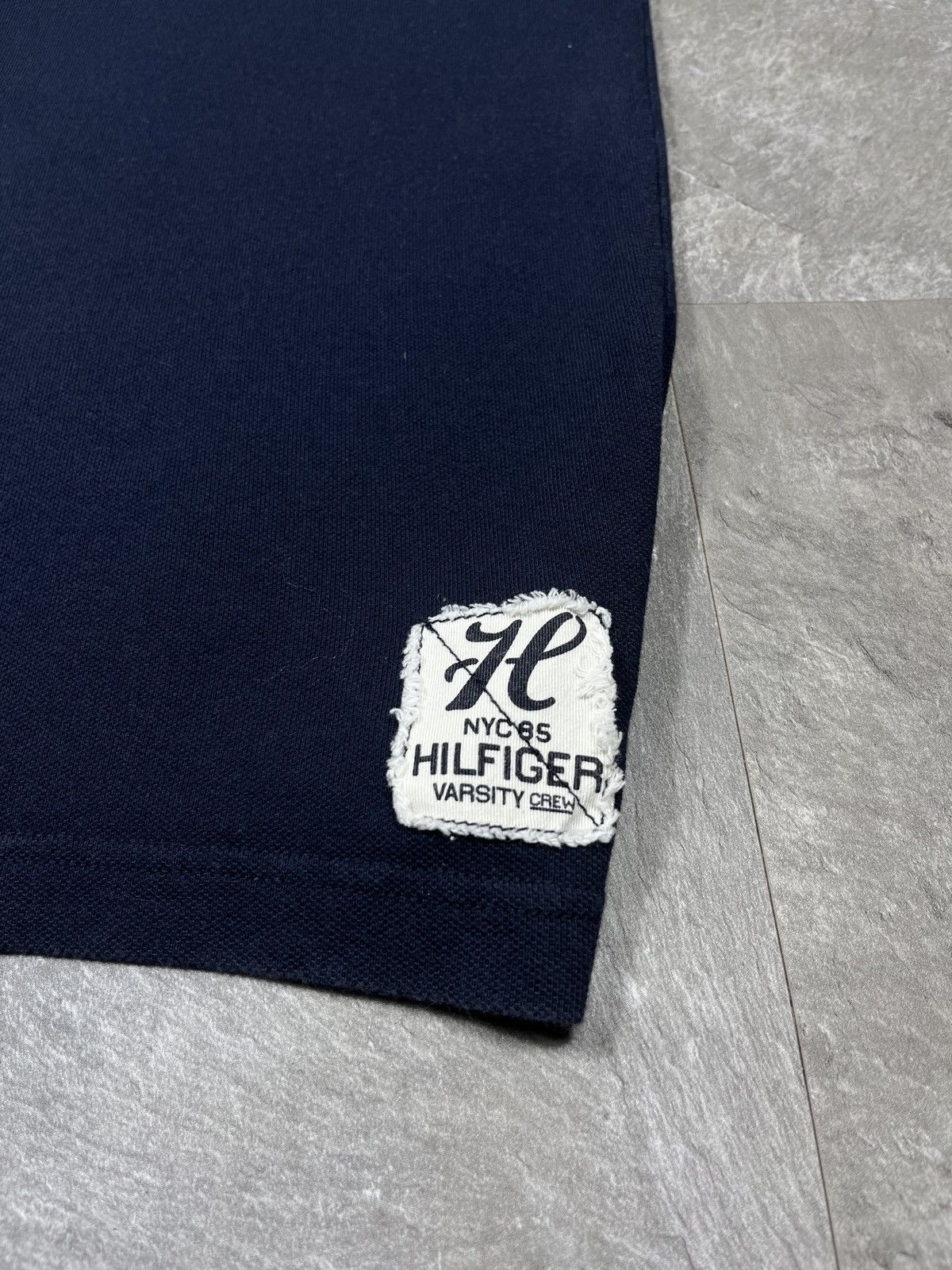 Tommy Hilfiger Tommy New York Y2k Japan Style Polo Shirt Size US XL / EU 56 / 4 - 6 Thumbnail