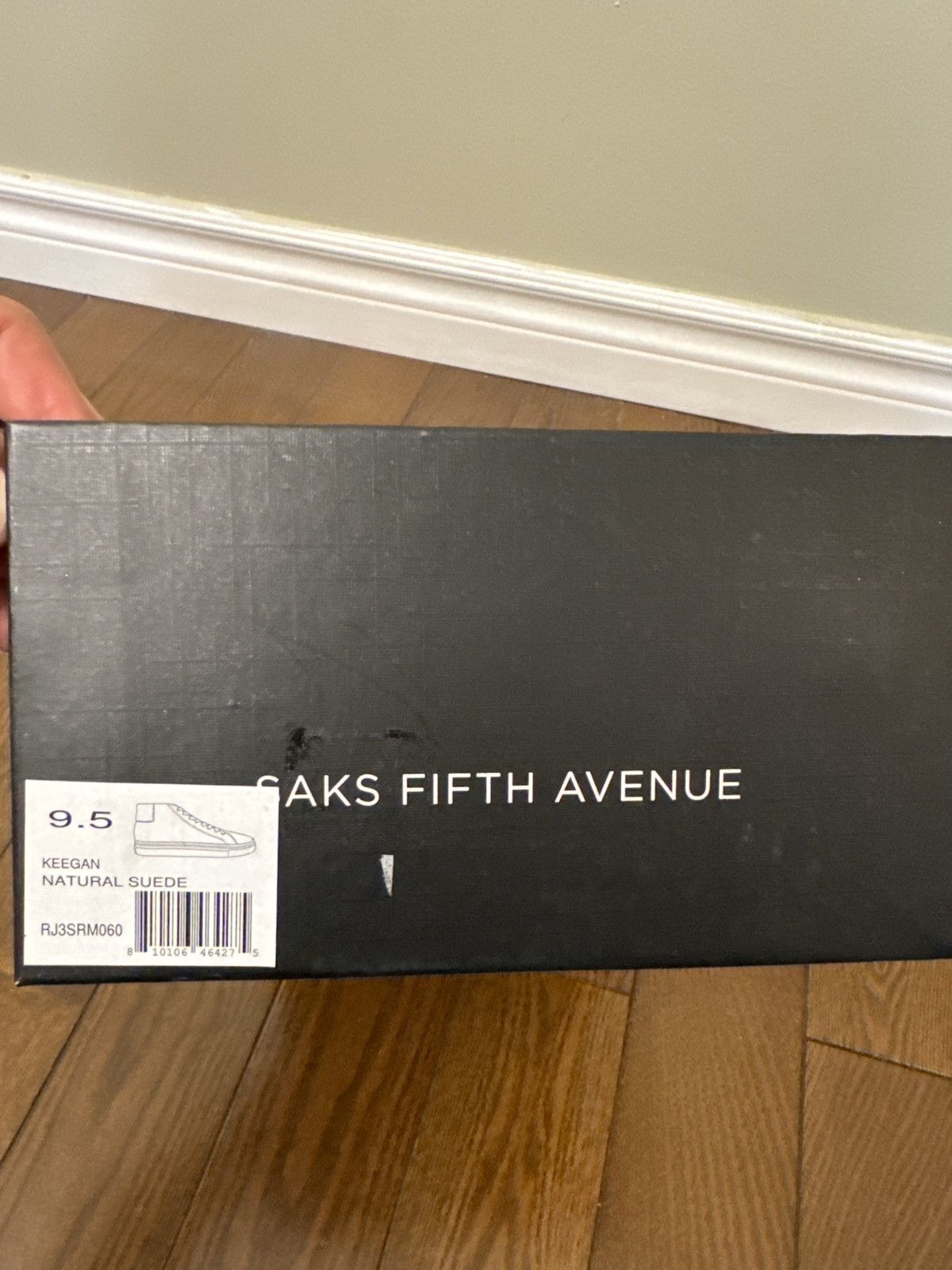 Saks Fifth Avenue Saks Fifth Ave suede hi tops Size US 9.5 / EU 42-43 - 6 Thumbnail