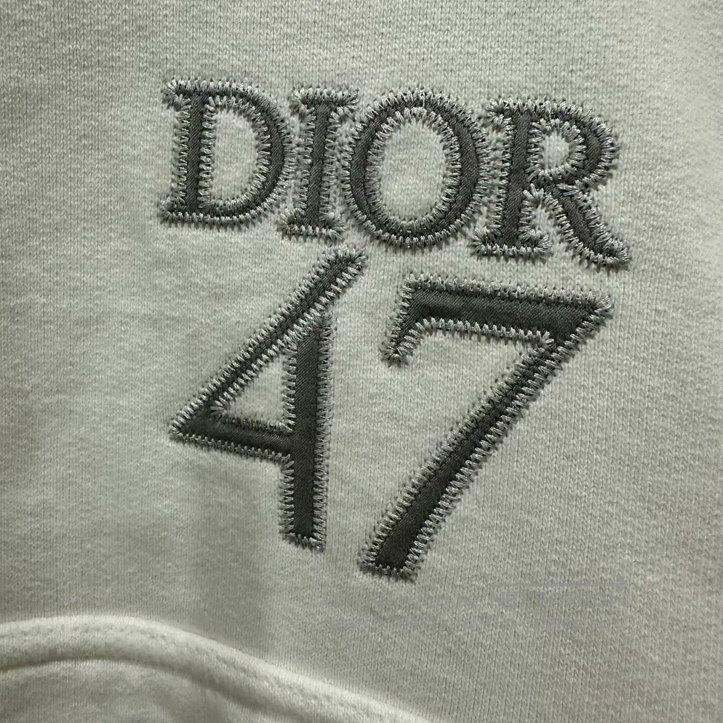 Dior dior embroidered half-zip sweatshirt size XXL. Size US XXL / EU 58 / 5 - 3 Thumbnail