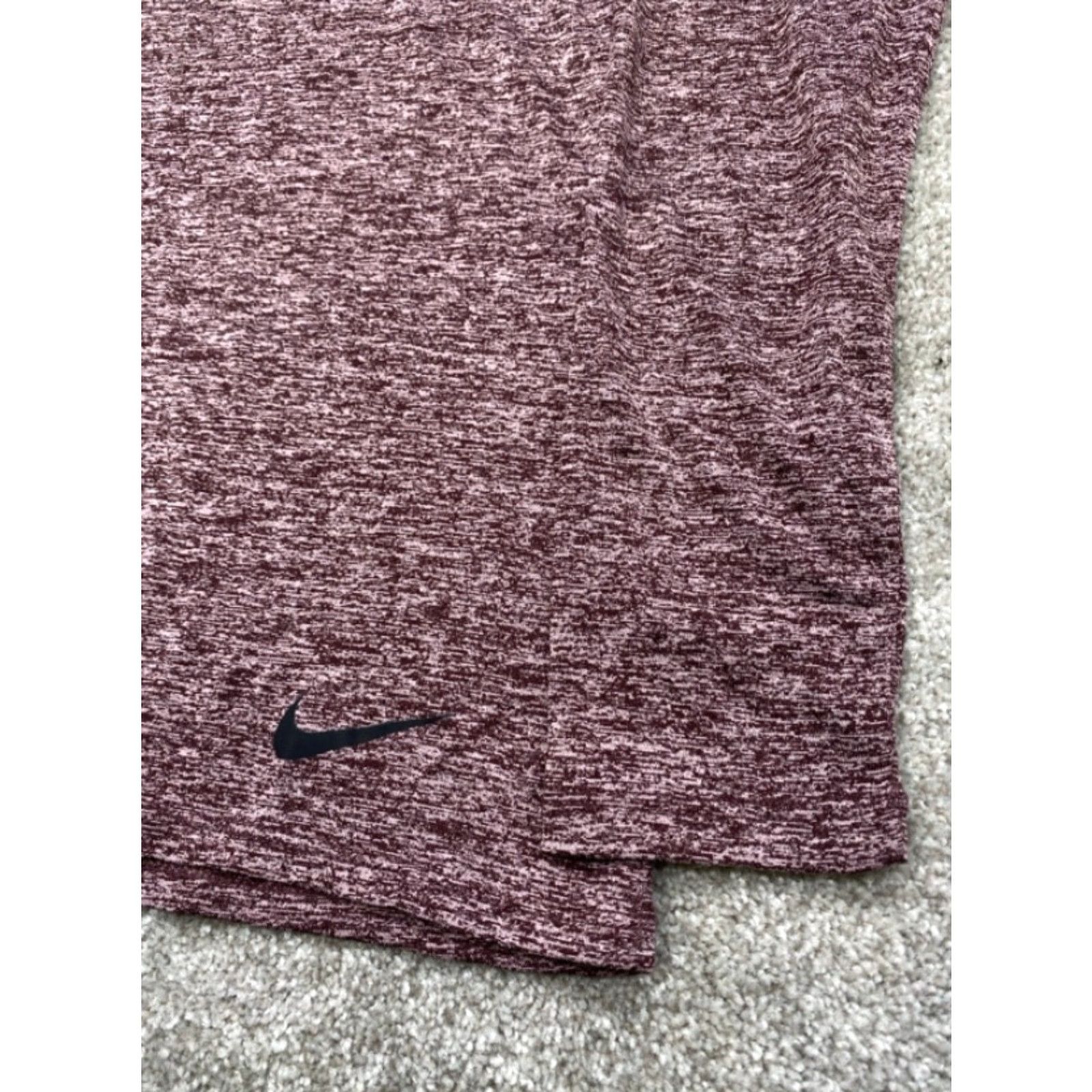 Nike VINTAGE Nike Women’s XS Legend Dri-fit Training Hoodie Heather Maroon 902098-653 Size XS / US 0-2 / IT 36-38 - 3 Thumbnail