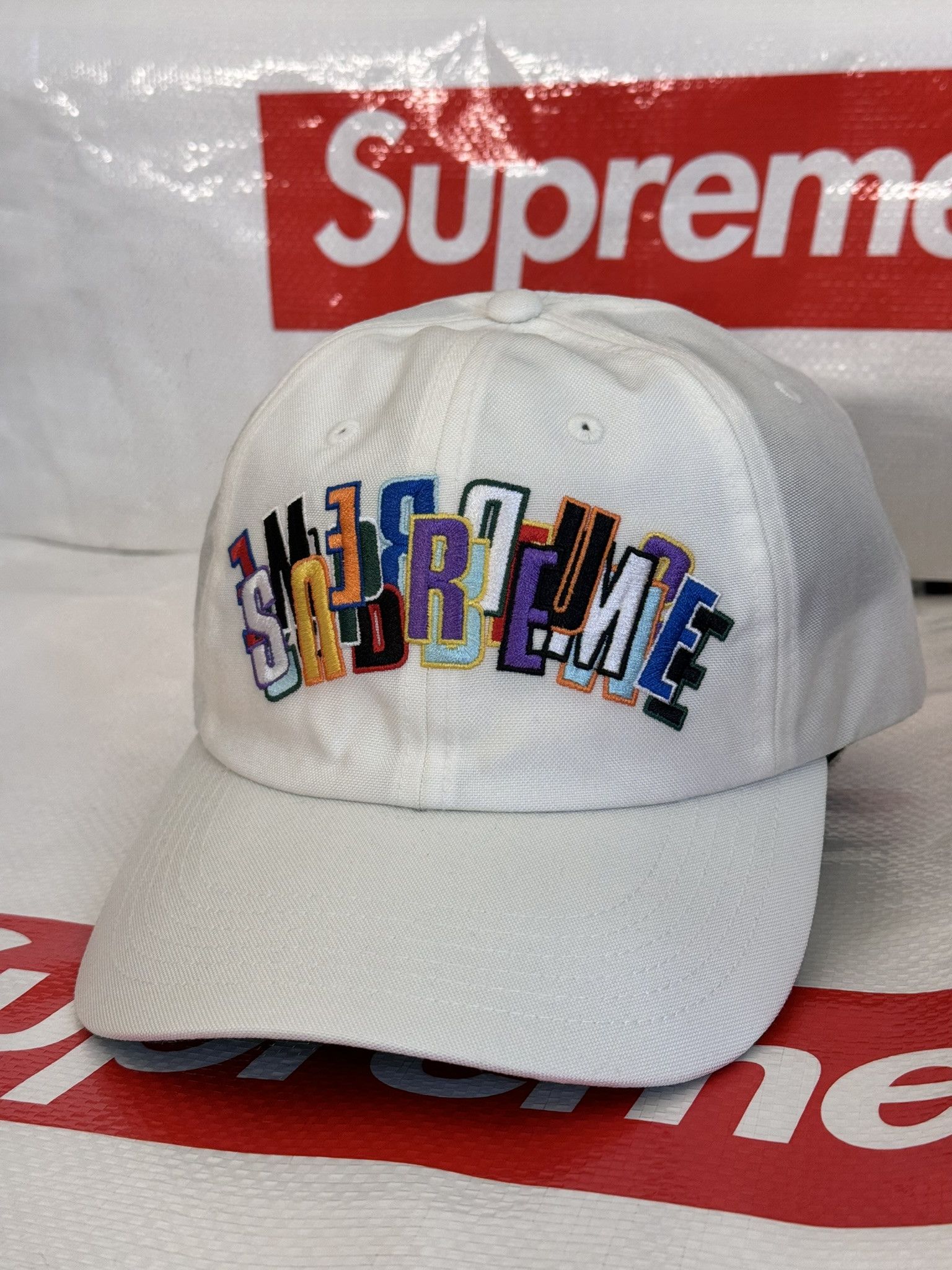Supreme white stacked Cordurra 6 panel cap Supreme Cordura Mesh 6-Panel White - SS25 - US main image 2