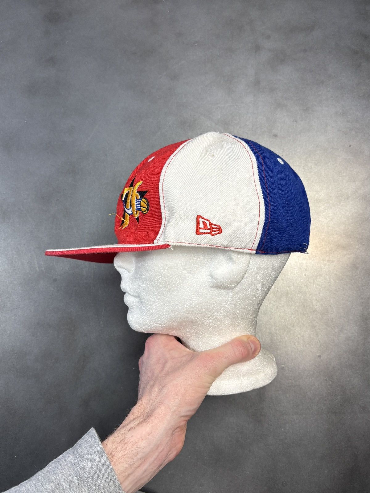 NBA × New Era × Vintage Vintage Philadelphia 76ers Fitted Hat Iverson 2000s New Era Size ONE SIZE - 5 Thumbnail