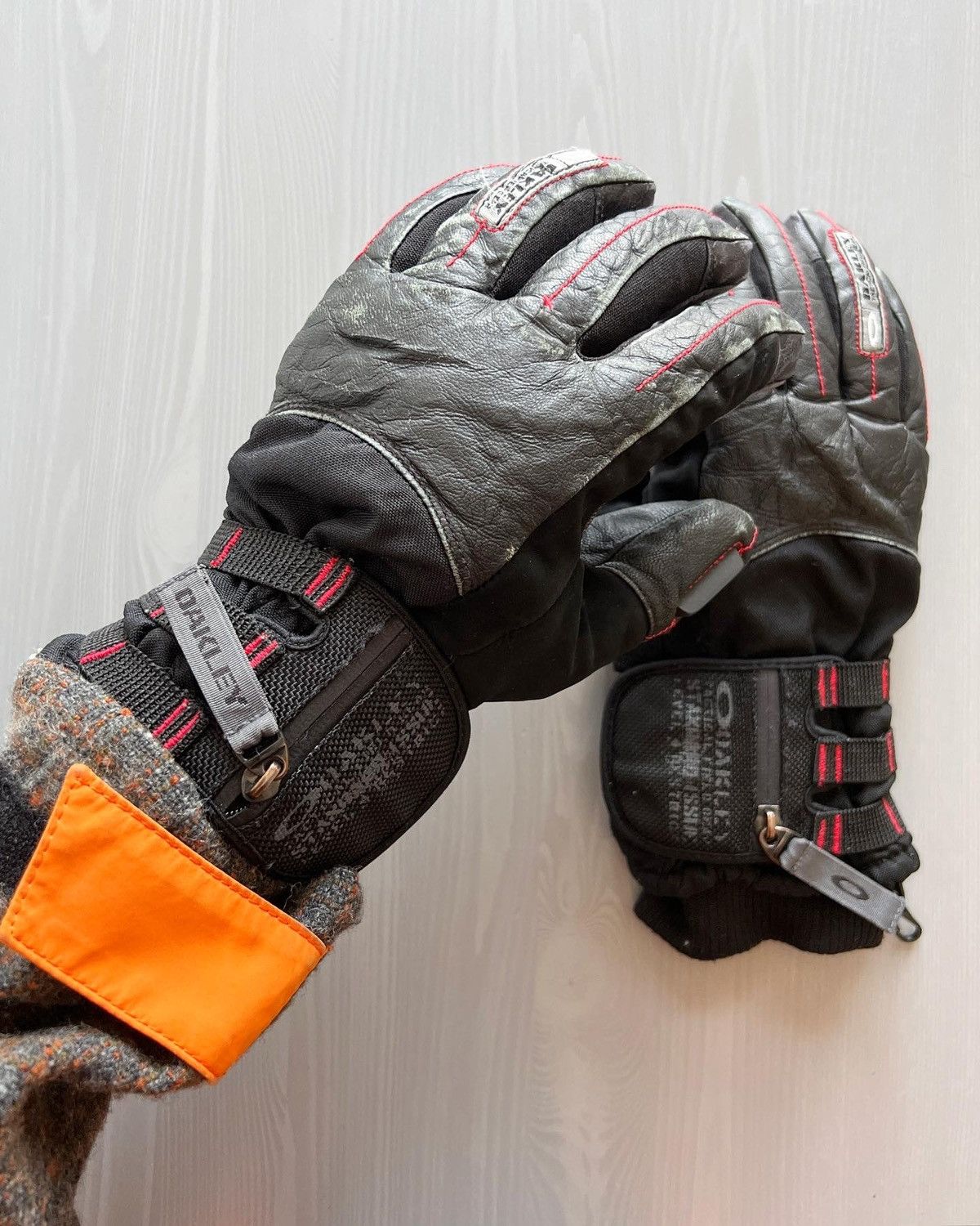 Oakley Oakley Tactical Field Gear Insulated Cargo Gloves Size ONE SIZE - 5 Thumbnail