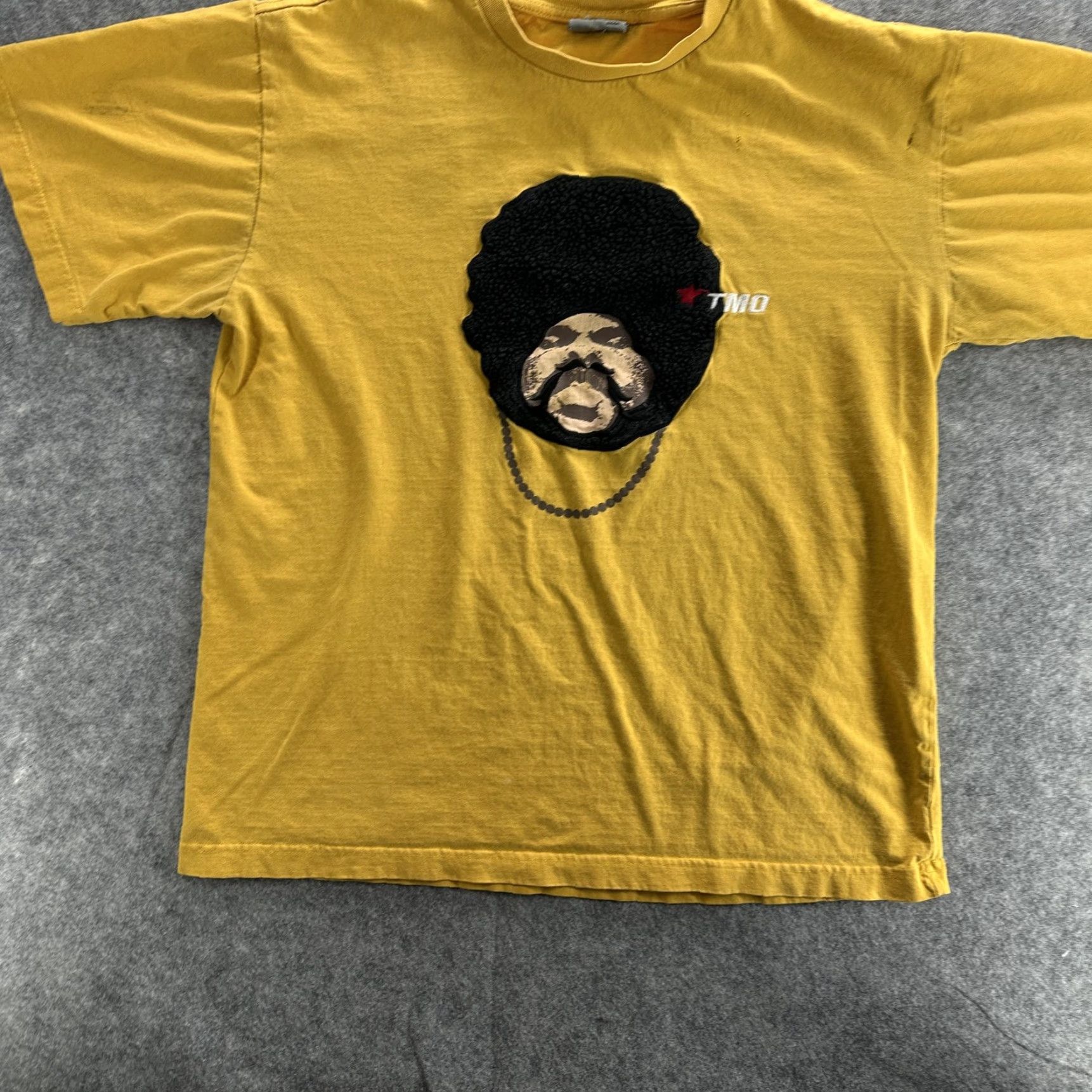 Vintage VINTAGE Club TMO Japan Graphic T-Shirt Mens Large Yellow Afro 90s Retro Tee Size US L / EU 52-54 / 3 - 3 Thumbnail