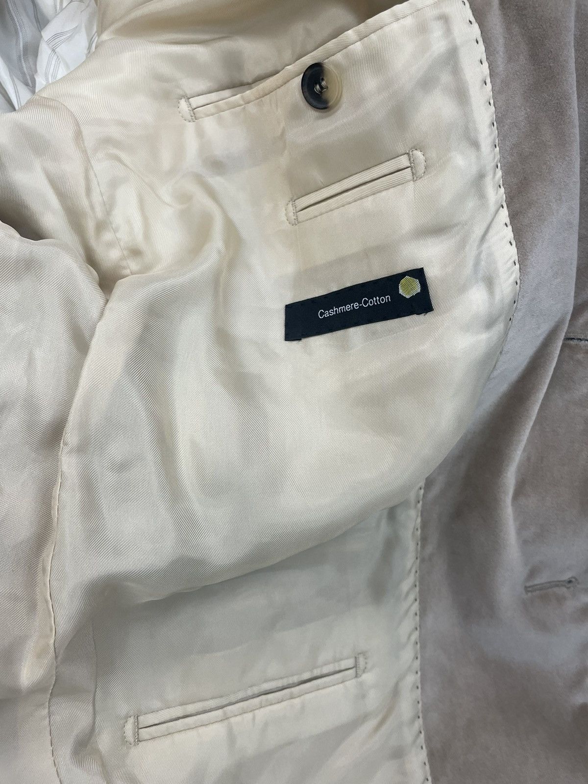 Hugo Boss Ticket Pocket Velvet Jacket Size 38R - 8 Thumbnail