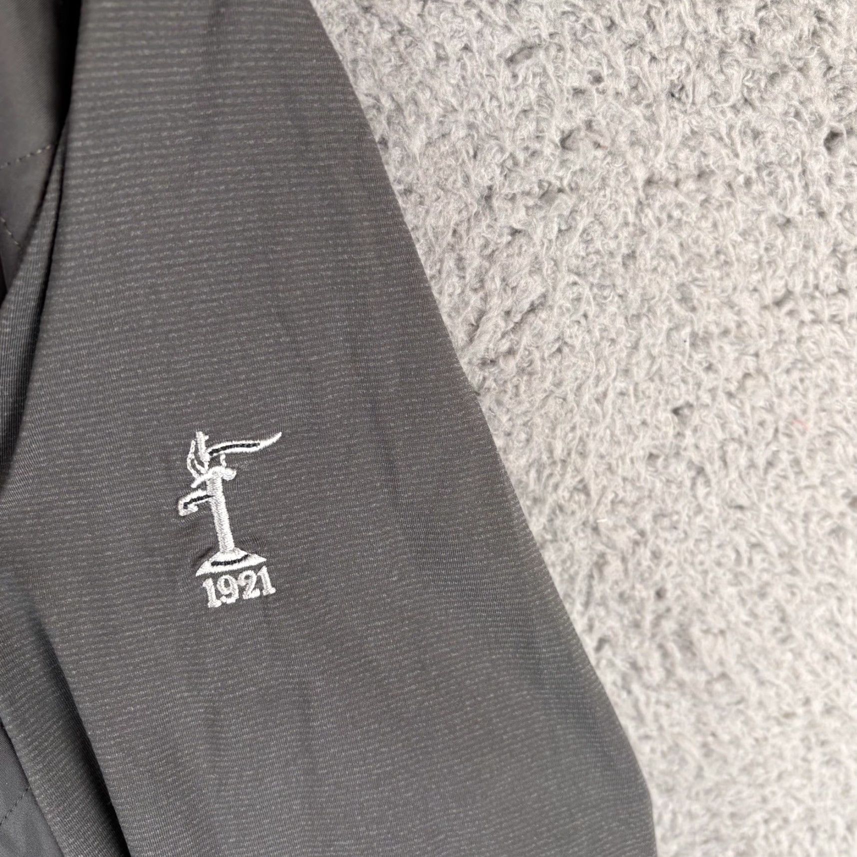 Logo 7 Straight Down Jacket Men XL Gray Full Zip Lightweight Golf Course Logo Size US XL / EU 56 / 4 - 3 Thumbnail