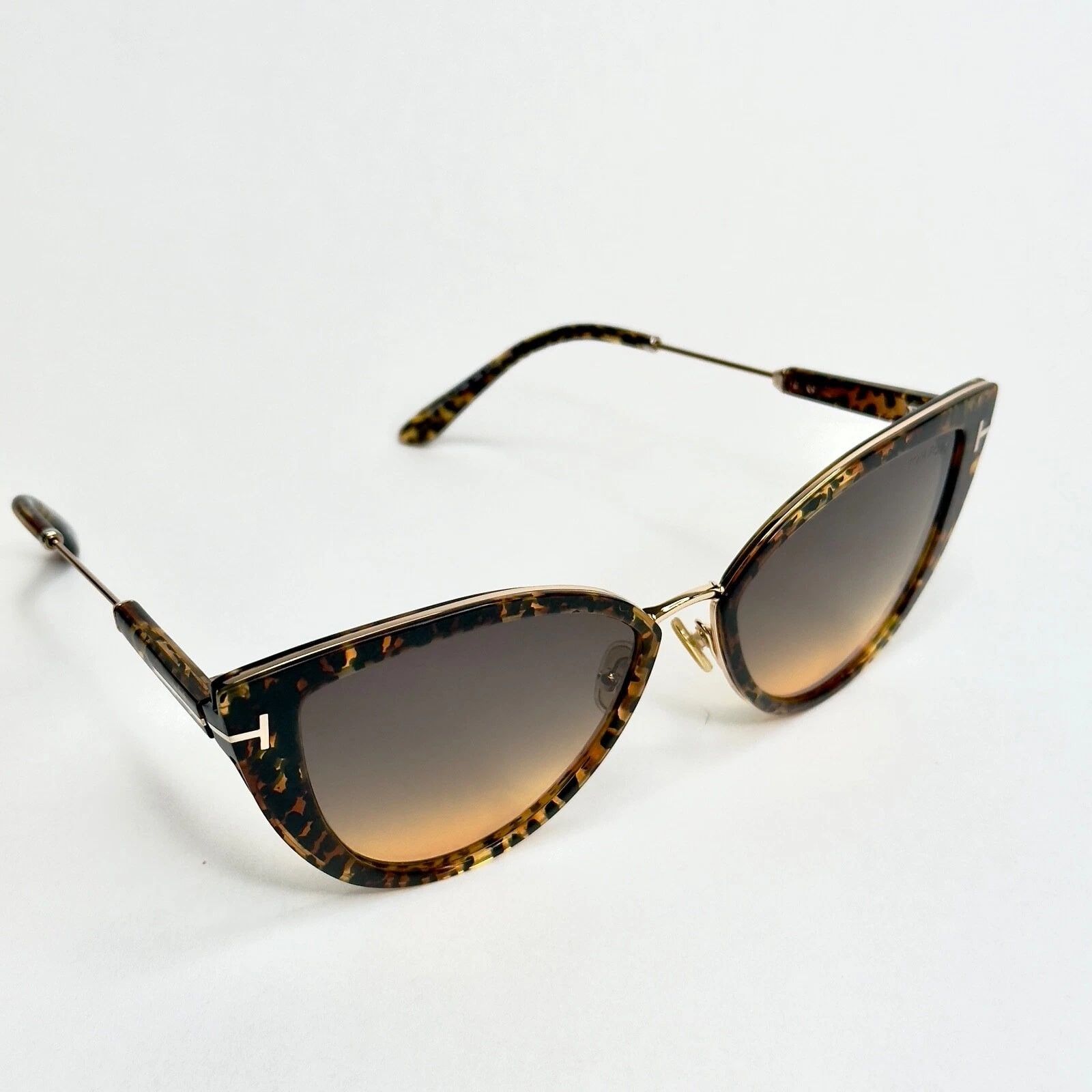 Tom Ford TOM FORD ANJELICA 02 TF0868 52B Gold Brown Sunglasses 868 Size ONE SIZE - 5 Thumbnail