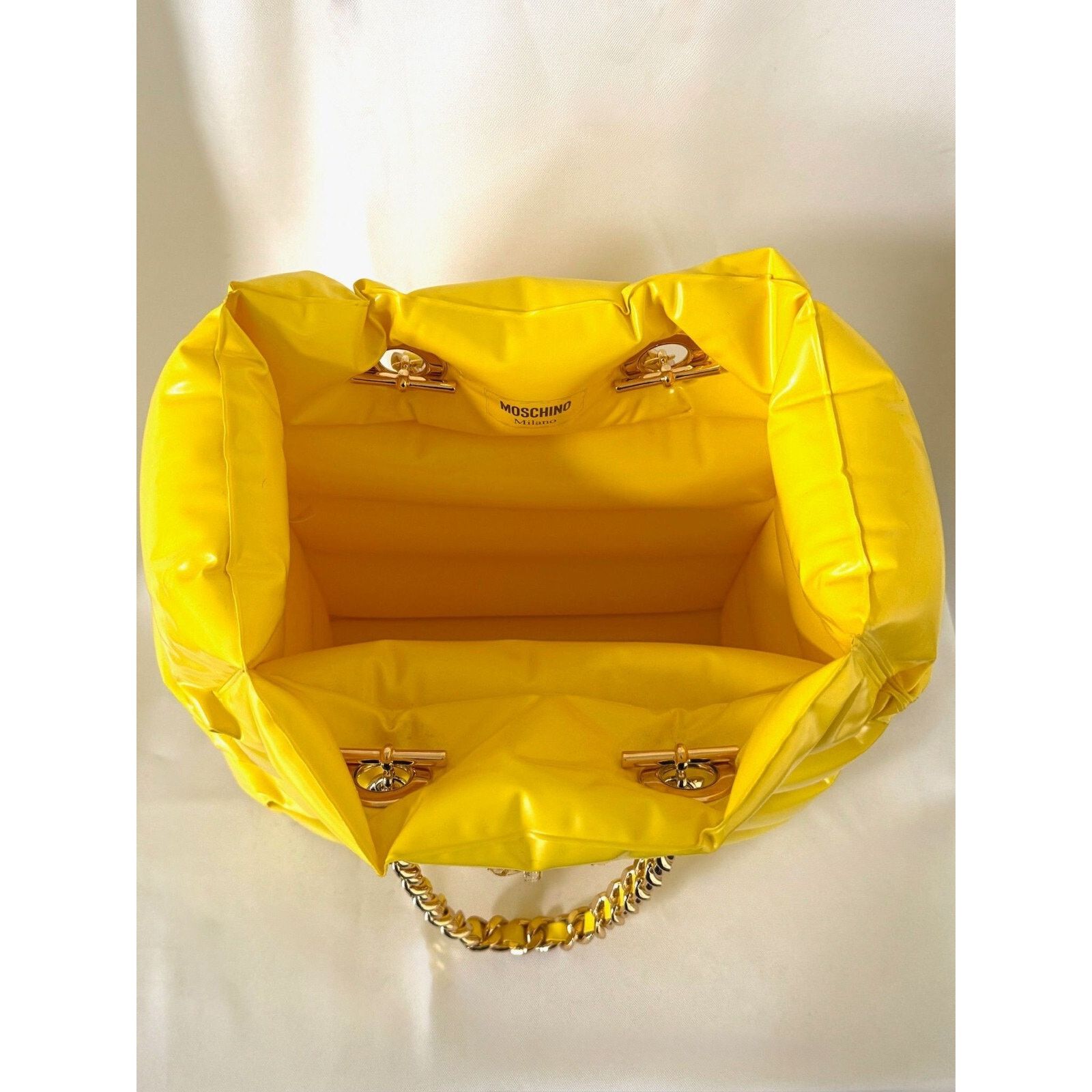 Moschino SS23 Moschino Yellow Inflatable Pool Float PVC Tote Bag Size ONE SIZE - 13 Thumbnail