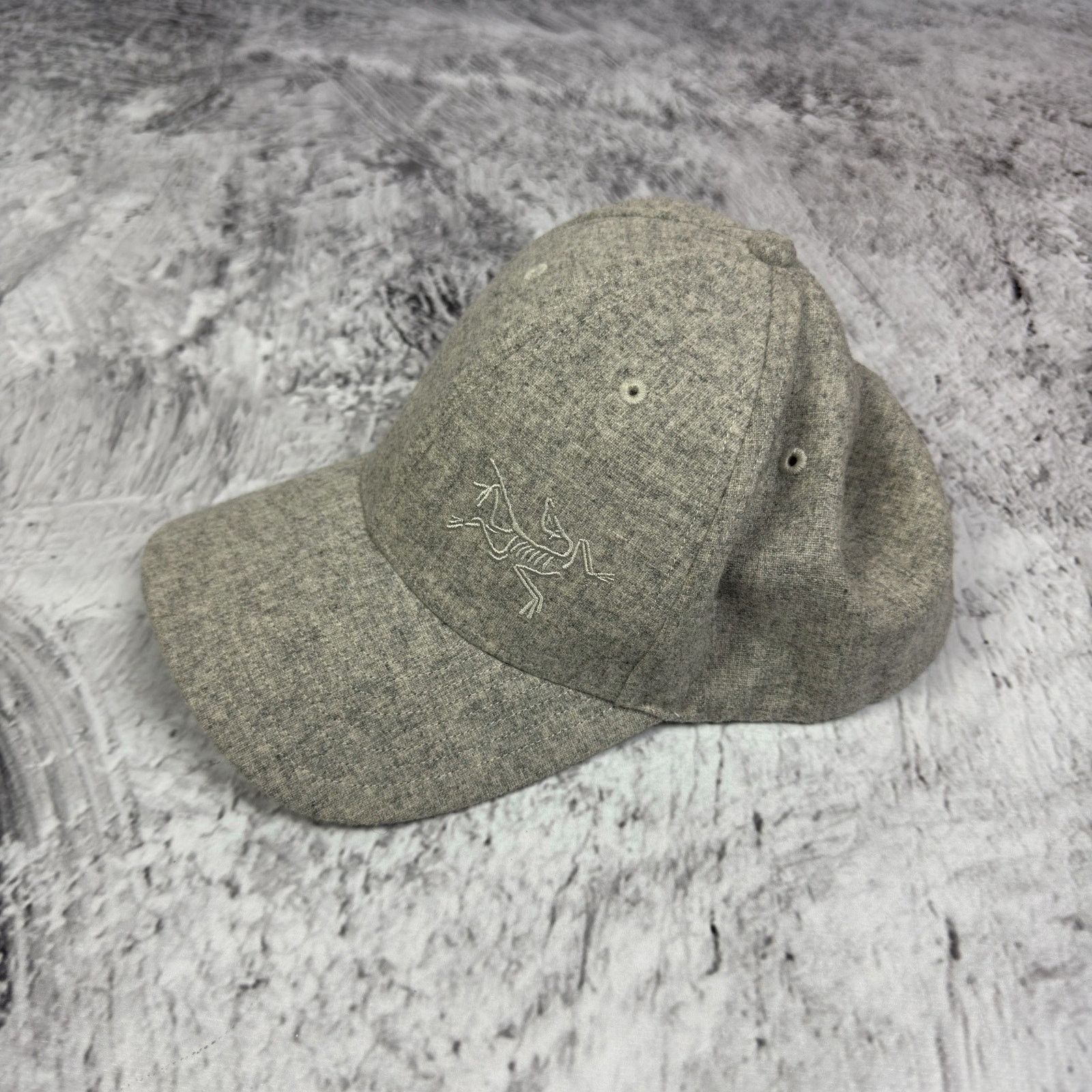 Arc'teryx Arc'teryx Men Heather Gray Eyelets Classic Wool Ball Hat Cap Size ONE SIZE - 3 Thumbnail