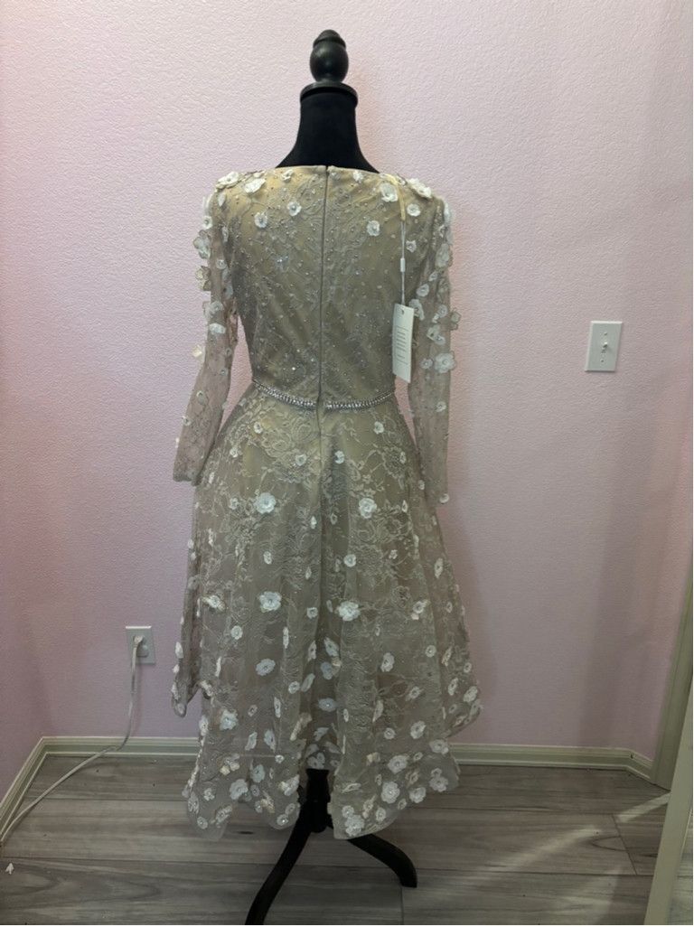Mac Duggal Women's Mac Duggal Beige Cocktail Dress Size 6 Size M / US 6-8 / IT 42-44 - 6 Thumbnail