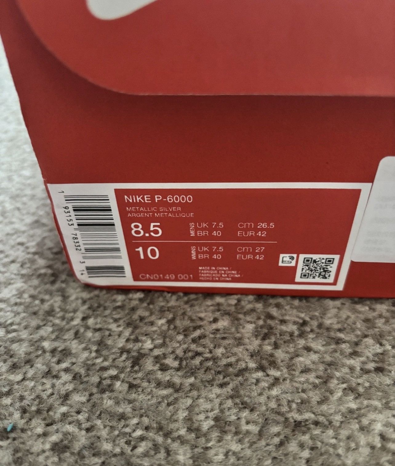 Nike Nike P6000s Metallic Silver UK size 8.5 comes witj box Size US 8.5 / EU 41-42 - 7 Thumbnail