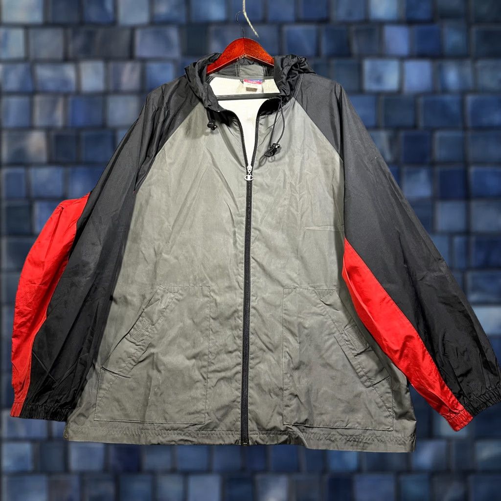 Champion VINTAGE Champion Jacket Mens 2XL Windbreaker Hooded Pockets Logo 90s Windbreaker Size US XXL / EU 58 / 5 - 1 Thumbnail