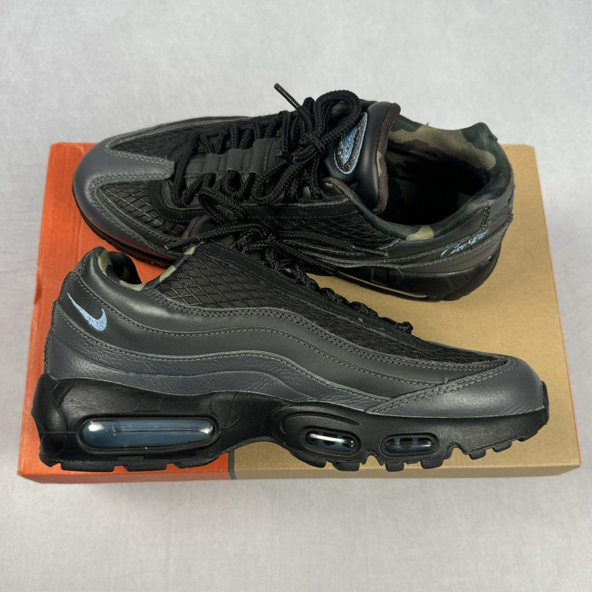Corteiz × Nike Air Max 95 SP Aegean Storm Sneakers Size US 8 / EU 41 - 4 Thumbnail