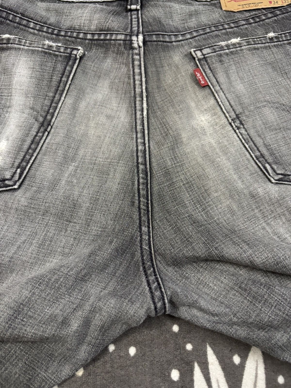 Levi's Vintage 2000s Levis 519-09 Faded Whiskers Distressed Jeans Size US 34 / EU 50 - 12 Thumbnail