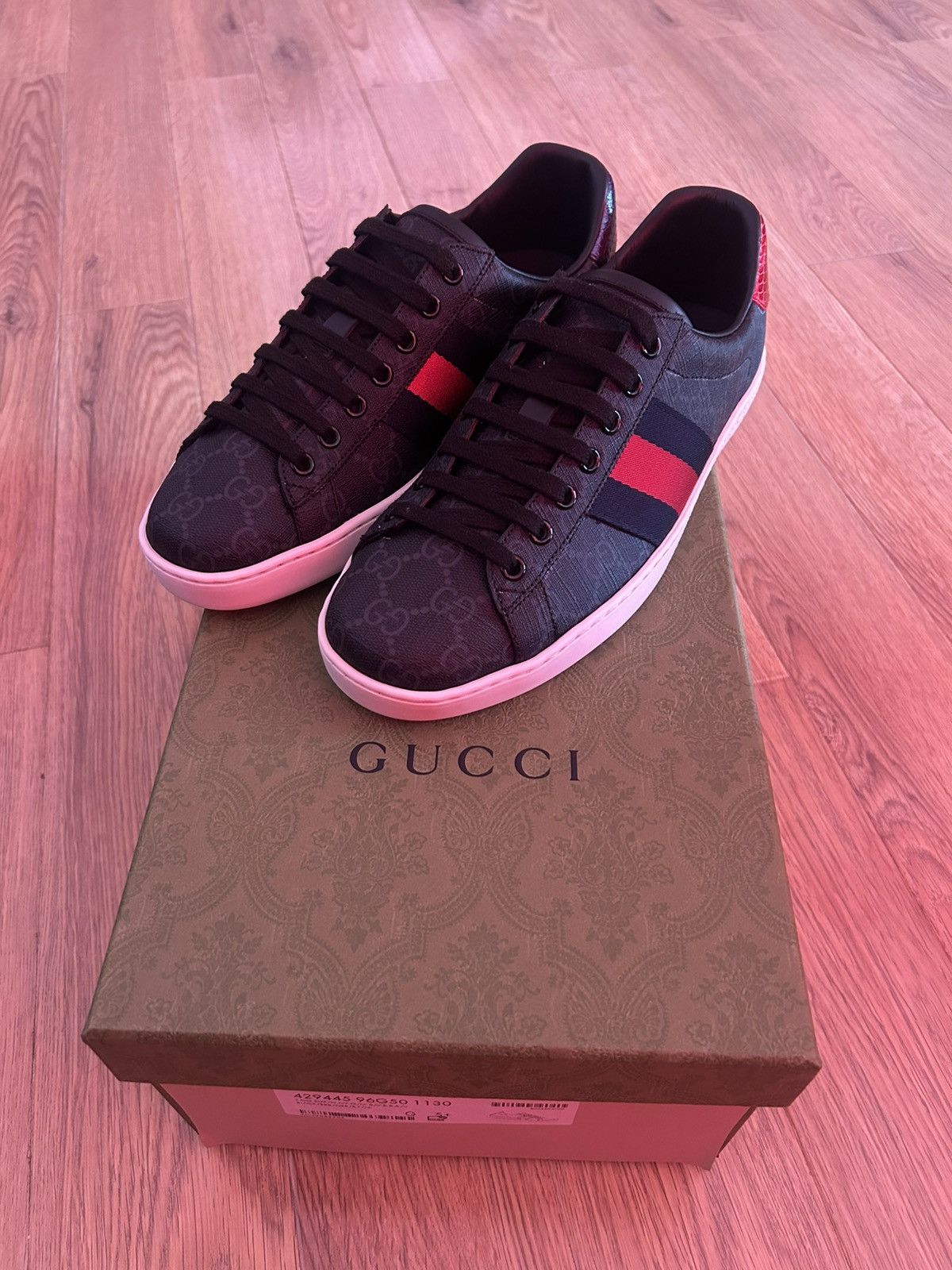 Gucci Gucci Ace Trainer Size US 5.5 / EU 38 - 1 Thumbnail