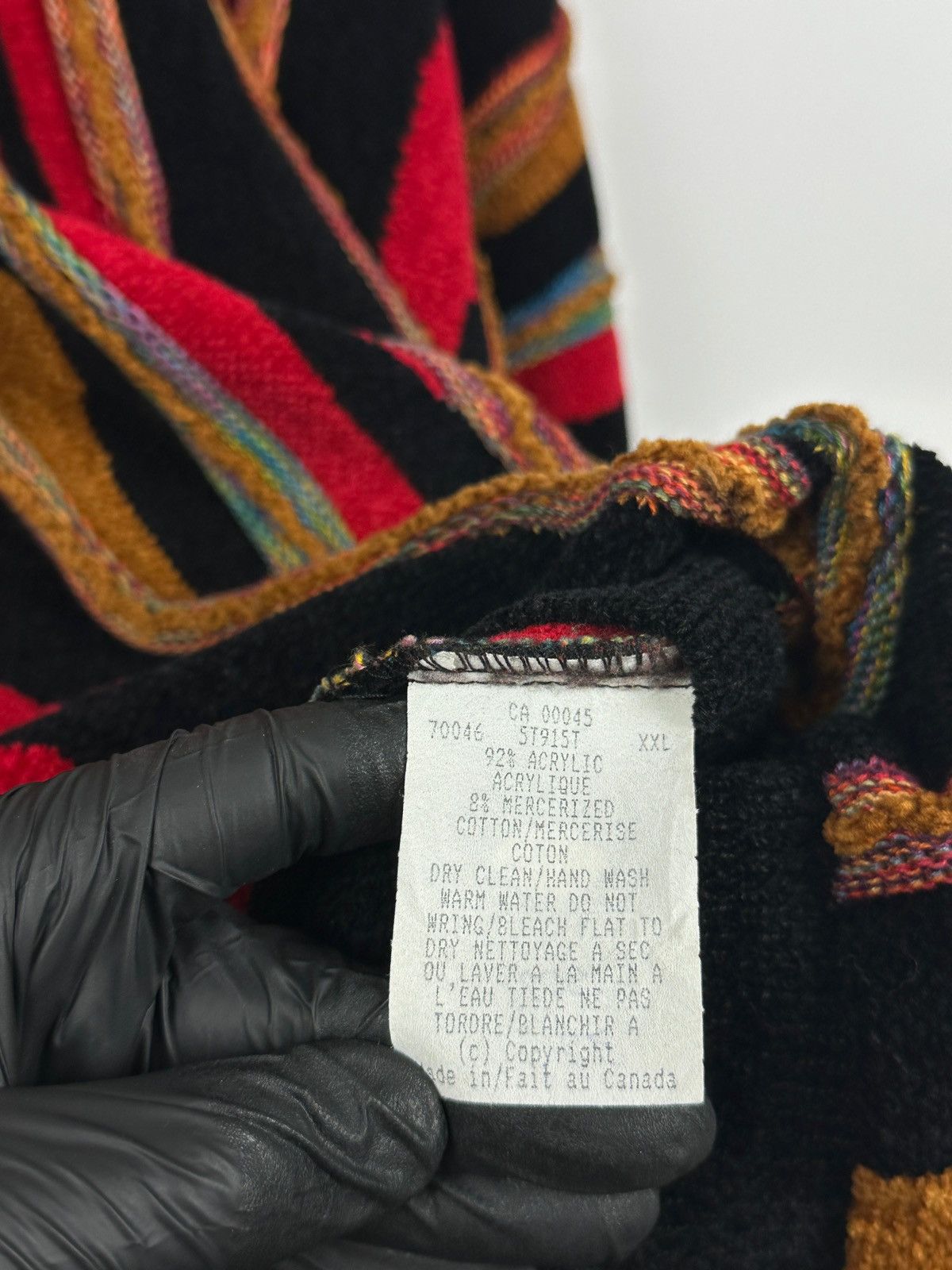 Tundra Canada Vintage Tundra Canada 3D Knit Coogi Style Sweater Size US XXL / EU 58 / 5 - 19 Thumbnail