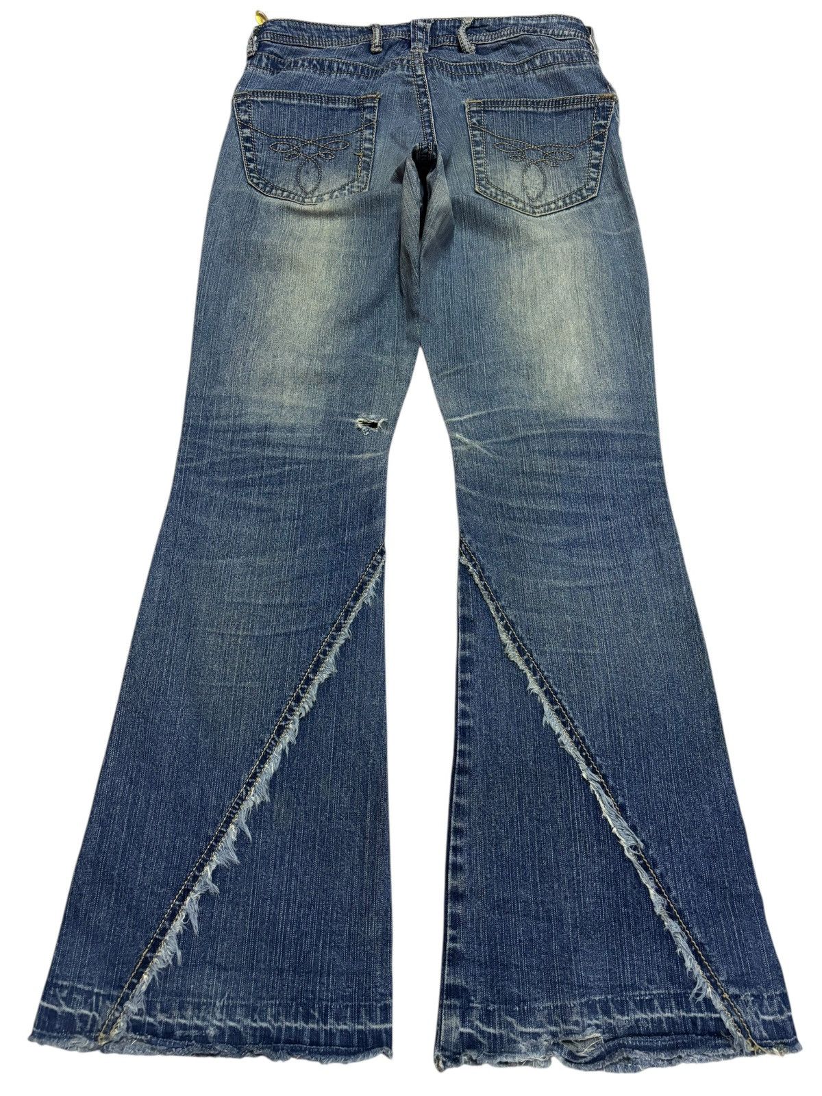 Japanese Brand Vtg Japanese Brand Flared Distressed Jeans Size 29" - 2 Thumbnail