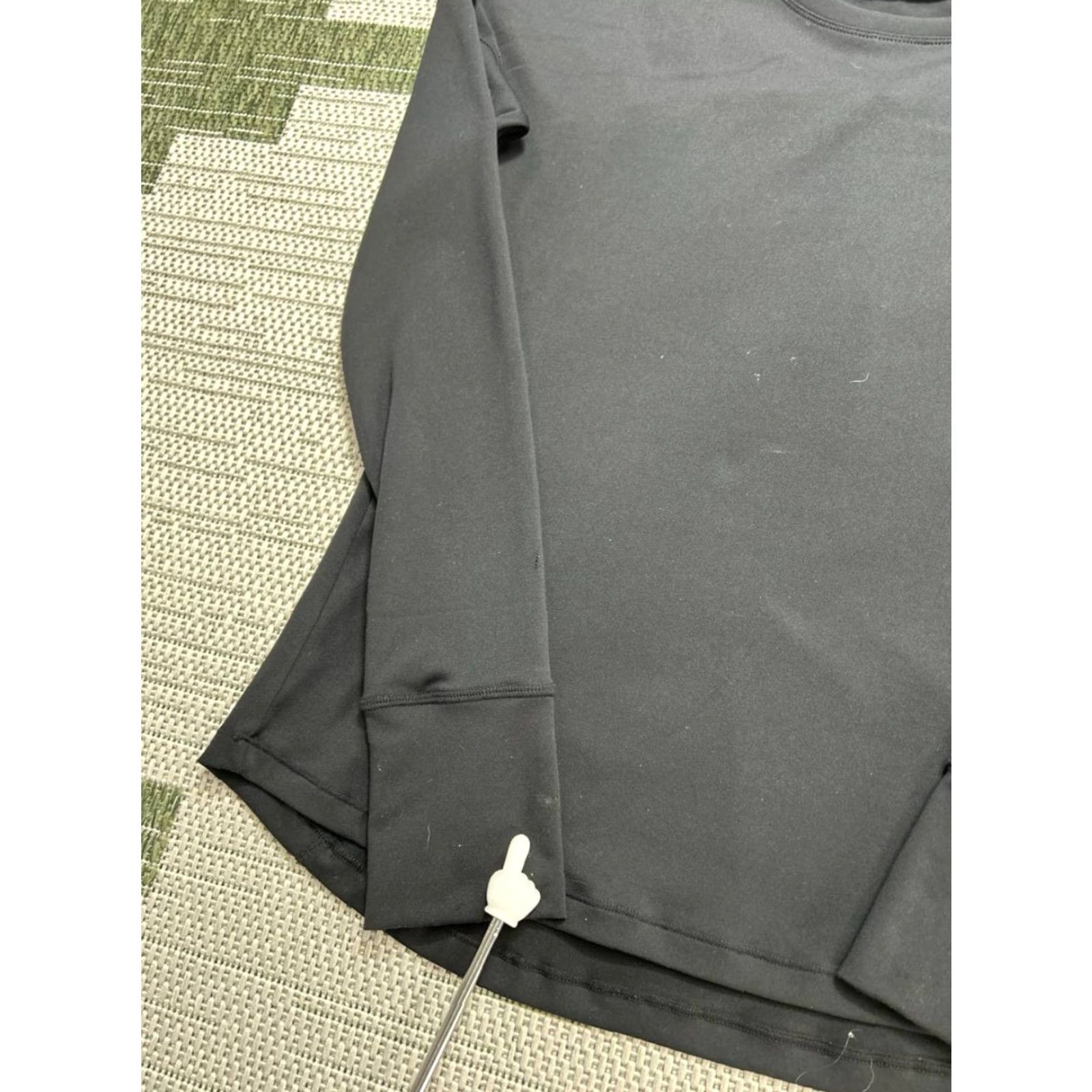 Lululemon Lululemon Shirt Womens Large Black Running Pullover Size L / US 10 / IT 46 - 5 Thumbnail