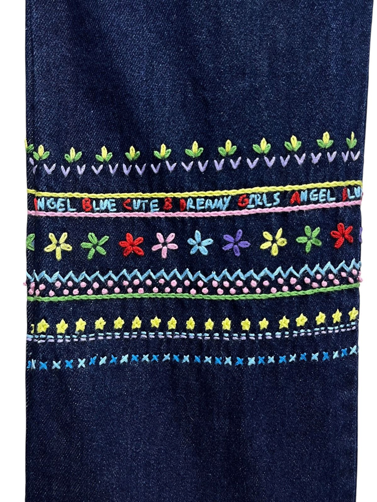 Angel Blue 💕 CUTENESS 💕Vintage ANGEL BLUE Cute Embroidery Blue Jeans Size 27" / US 4 / IT 40 - 8 Thumbnail
