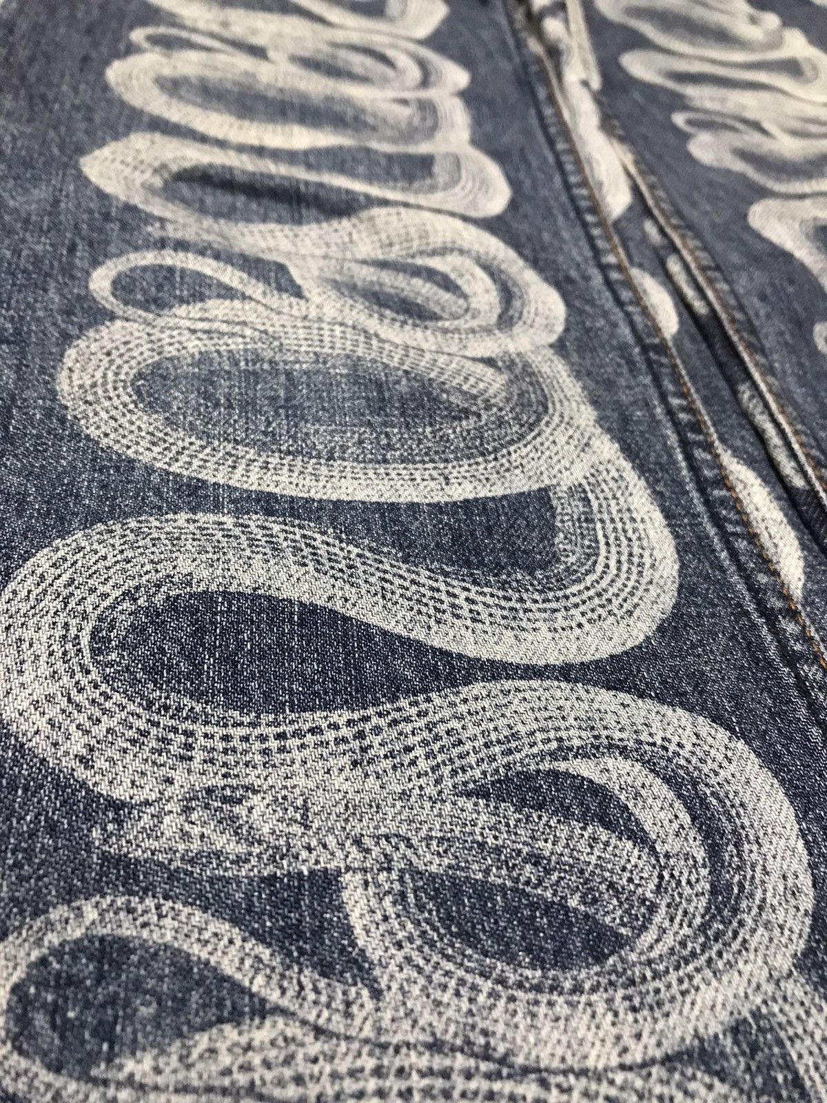 Hysteric Glamour BEST OFFER🔥🔥 Hysteric Glamour XXX Line Snake Print Jeans Size US 29 - 7 Thumbnail