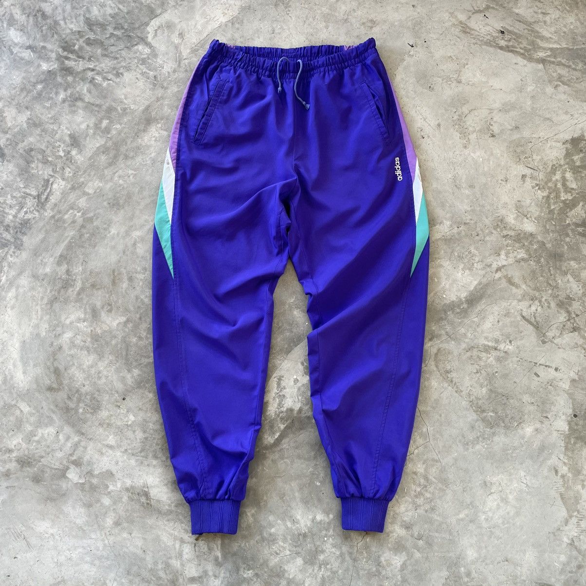 Adidas × Vintage 🔴 Vintage 80’s Adidas Sweatpant 🔴 Size US 29 - 1 Thumbnail