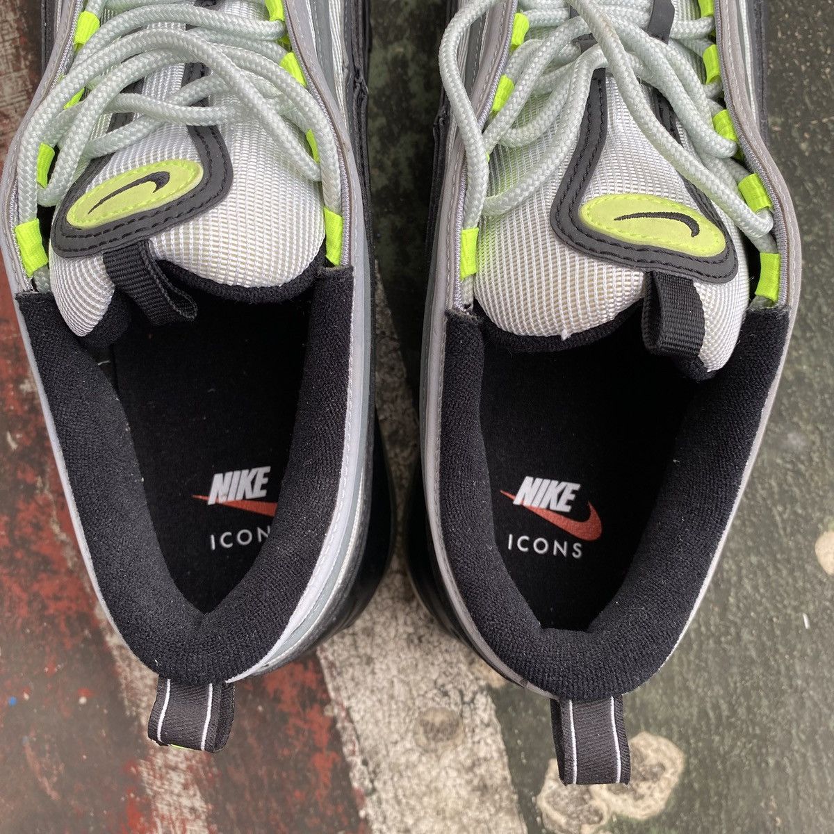 Nike Nike airmax 97 icons neon Size US 11.5 / EU 44-45 - 5 Thumbnail